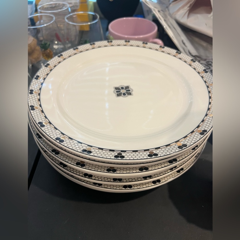 Anthropologie The Bistro Tile Stoneware Dinner Plates, Set of 4, NWT - Picture 6 of 6